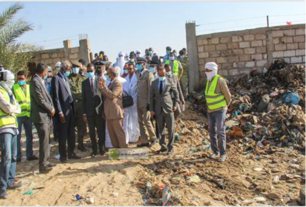 Le Premier ministre visite des sites de collecte de déchets à Nouakchott