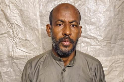 Grâce à l’intervention personnelle du Président de la République, notre compatriote El Ghouthob Ould Cheikh Mohamed Vadel arrive à Nouakchott