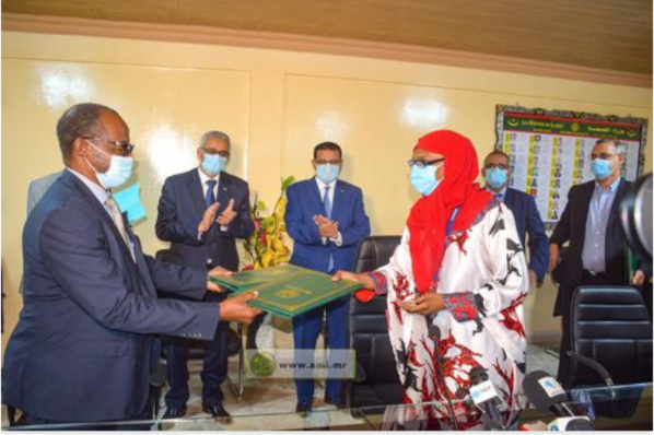 Signature d'un accord ministère de la Santé - "Taazour" pour l’accès de 100 000 familles à l'assurance maladie