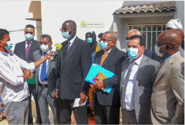 Le ministre de l'Économie effectue une visite d'inspection à l'unité de coordination du Projet Femmes dans notre pays