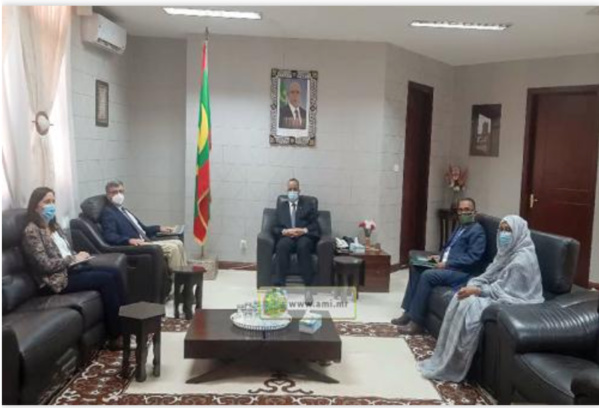 Le ministre des Affaires étrangères reçoit l'ambassadeur, chef de Délégation de l'Union Européenne Le ministre des Affaires étrangères reçoit l'ambassadeur, chef de Délégation de l'Union Européenne