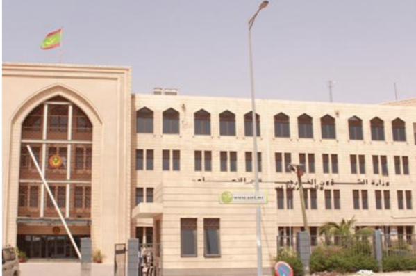 La Mauritanie salue l'initiative du Royaume d'Arabie saoudite pour mettre fin à la crise yéménite La Mauritanie salue l'initiative du Royaume d'Arabie saoudite pour mettre fin à la crise yéménite