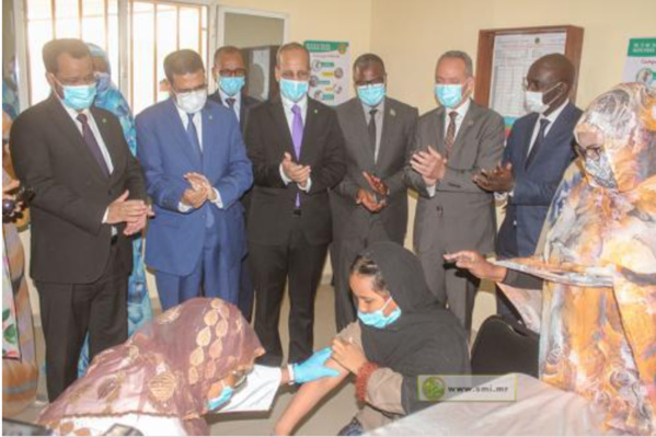 Lancement de la campagne nationale de vaccination contre le cancer du col de l'utérus dans tout le pays Lancement de la campagne nationale de vaccination contre le cancer du col de l'utérus dans tout le pays