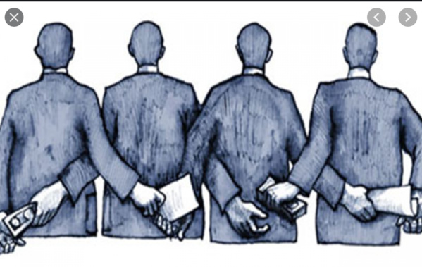 Réunion au ministère de la Santé sur l'approvisionnement du marché national en médicaments Réunion au ministère de la Santé sur l'approvisionnement du marché national en médicaments