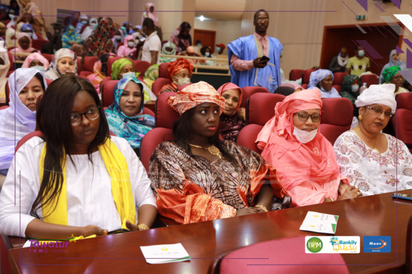 Félicitations pour la réussite du Grand Meeting de la Femme Mauritanienne Félicitations pour la réussite du Grand Meeting de la Femme Mauritanienne