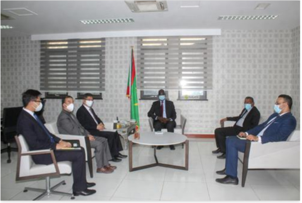 Le ministre des Affaires économiques reçoit l'ambassadeur de Chine Le ministre des Affaires économiques reçoit l'ambassadeur de Chine