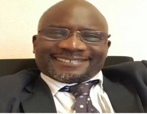 Me Lô Gourmo Abdoul, membre du collectif de défense des intérêts de l’Etat dans le dossier de la décennie : ‘’Après le silence méprisant d’Aziz, voilà la seconde étape : celle du bavardage inconsistant et des menaces et tentatives de chantage’’ Me Lô Gourmo Abdoul, membre du collectif de défense des intérêts de l’Etat dans le dossier de la décennie : ‘’Après le silence méprisant d’Aziz, voilà la seconde étape : celle du bavardage inconsistant et des menaces et tentatives de chantage’’