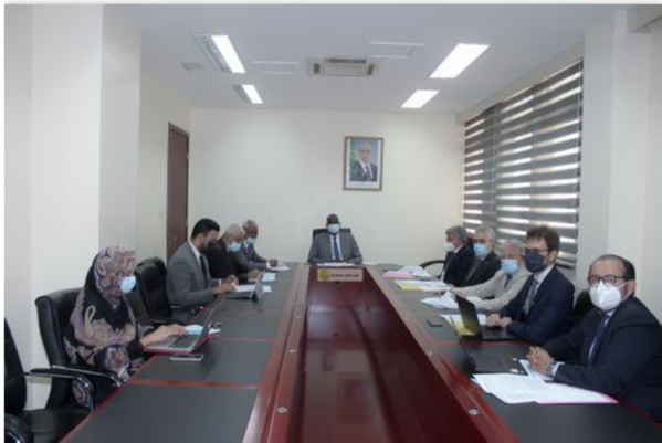 Le ministre des Affaires économiques reçoit le chef de Délégation de l'Union Européenne et les ambassadeurs de France et d'Espagne Le ministre des Affaires économiques reçoit le chef de Délégation de l'Union Européenne et les ambassadeurs de France et d'Espagne