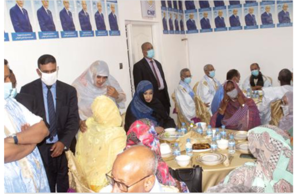 La Première Dame assiste à un Iftar des femmes de l’UPR La Première Dame assiste à un Iftar des femmes de l’UPR