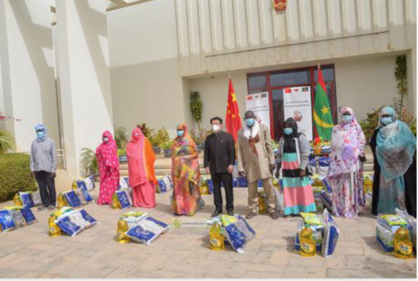 L'ambassade de Chine offre 300 paniers alimentaires à des familles en situation de précarité L'ambassade de Chine offre 300 paniers alimentaires à des familles en situation de précarité