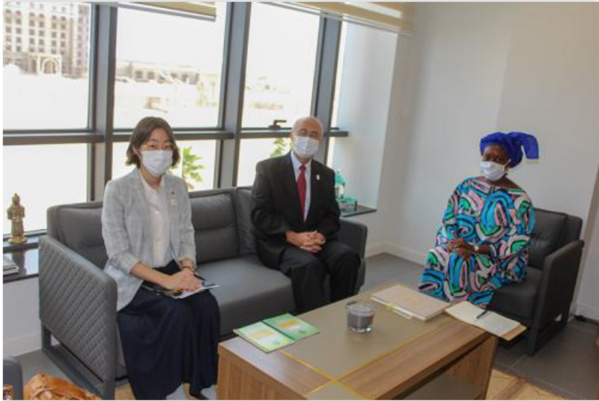 Investissements: La directrice générale de l’APIM s’entretient avec l’ambassadeur du Japon Investissements: La directrice générale de l’APIM s’entretient avec l’ambassadeur du Japon