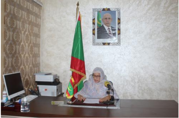 La ministre de l’Environnement : Nous avons besoin de construire une nouvelle trajectoire de développement tenant compte de la capacité de nos écosystèmes à satisfaire nos besoins essentiels présents et futurs Nouakchott, 05/06/2021 La ministre de l’Environnement : Nous avons besoin de construire une nouvelle trajectoire de développement tenant compte de la capacité de nos écosystèmes à satisfaire nos besoins essentiels présents et futurs Nouakchott, 05/06/2021