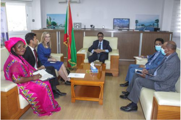 Le ministre du Pétrole reçoit l'ambassadrice des États Unis d’Amérique Le ministre du Pétrole reçoit l'ambassadrice des États Unis d’Amérique