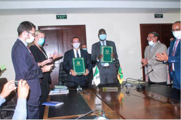 Signature de deux conventions de financement pour améliorer la gouvernance économique et l’employabilité des jeunes Signature de deux conventions de financement pour améliorer la gouvernance économique et l’employabilité des jeunes