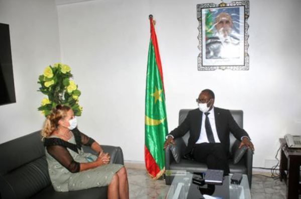 Le ministre de la Santé reçoit l’ambassadrice d’Allemagne Le ministre de la Santé reçoit l’ambassadrice d’Allemagne