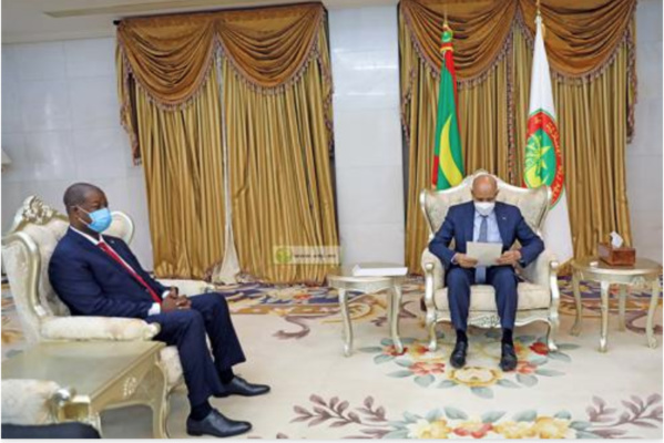 Le Président de la République reçoit un message écrit de son homologue de Guinée-Bissau Le Président de la République reçoit un message écrit de son homologue de Guinée-Bissau