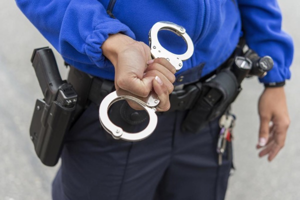 Kobeni : 16 arrestations après les émeutes de la semaine dernière Kobeni : 16 arrestations après les émeutes de la semaine dernière