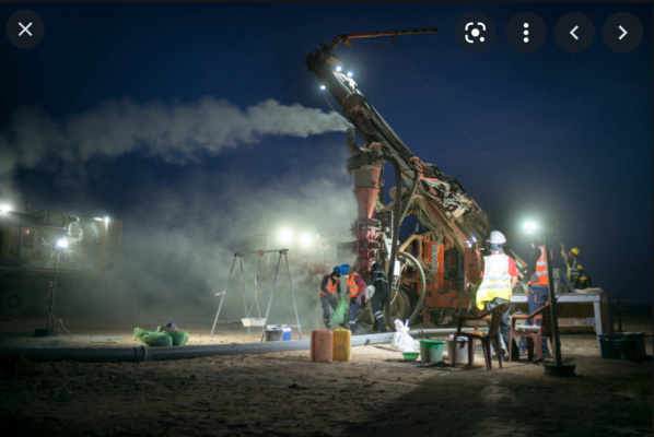Pourquoi L’Etat laisse-t-il les orpailleurs paralyser la mine d’or de Tirex où l’Etat a 15% ? Pourquoi L’Etat laisse-t-il les orpailleurs paralyser la mine d’or de Tirex où l’Etat a 15% ?