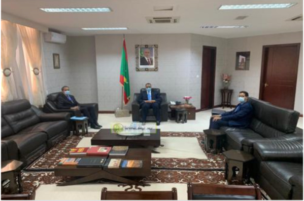 Le ministre des Affaires étrangères reçoit l’ambassadeur du Maroc Le ministre des Affaires étrangères reçoit l’ambassadeur du Maroc