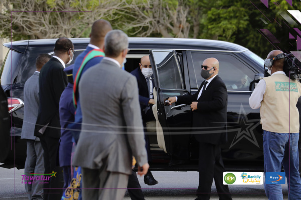 Le Président de la République donne le coup d’envoi des travaux d’aménagement de deux places publiques à Nouakchott Le Président de la République donne le coup d’envoi des travaux d’aménagement de deux places publiques à Nouakchott