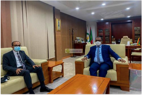 Le président de l’UNPM reçoit l’ambassadeur de Tunisie Le président de l’UNPM reçoit l’ambassadeur de Tunisie