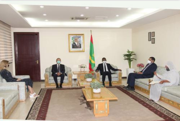 Le Premier ministre reçoit l'ambassadeur de la Russie en Mauritanie Le Premier ministre reçoit l'ambassadeur de la Russie en Mauritanie