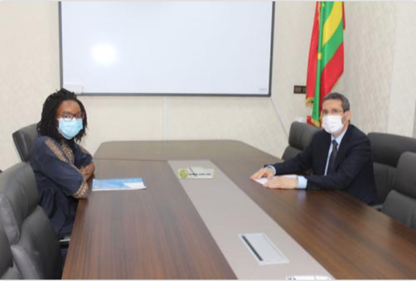 Le ministre des Finances s’entretient avec la représentante du FMI en Mauritanie Le ministre des Finances s’entretient avec la représentante du FMI en Mauritanie