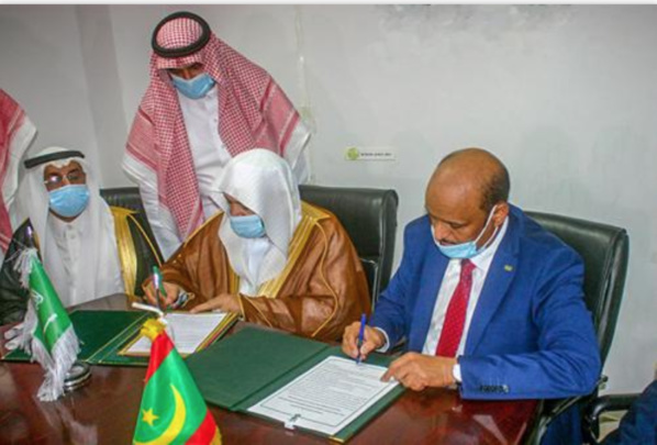 Signature du procès-verbal du programme exécutif du protocole d'accord RIM – Arabie Saoudite de 2018 Signature du procès-verbal du programme exécutif du protocole d'accord RIM – Arabie Saoudite de 2018