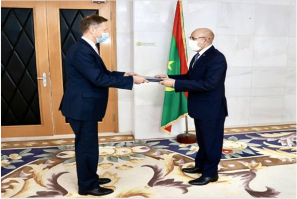 Le Président de la République reçoit les lettres de créances de l’ambassadeur de l’Union Européenne Le Président de la République reçoit les lettres de créances de l’ambassadeur de l’Union Européenne