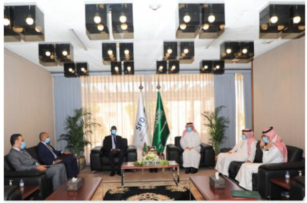 Le ministre des Affaires économiques rencontre le PDG du Fonds saoudien pour le développement Le ministre des Affaires économiques rencontre le PDG du Fonds saoudien pour le développement