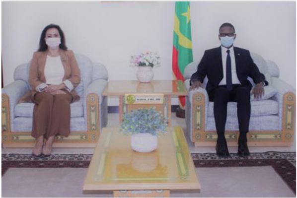 Le Premier ministre s’entretient avec l’ambassadrice d’Espagne Le Premier ministre s’entretient avec l’ambassadrice d’Espagne