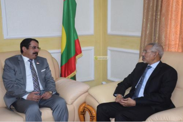 Le ministre de la Défense nationale reçoit l’ambassadeur du Yémen Le ministre de la Défense nationale reçoit l’ambassadeur du Yémen