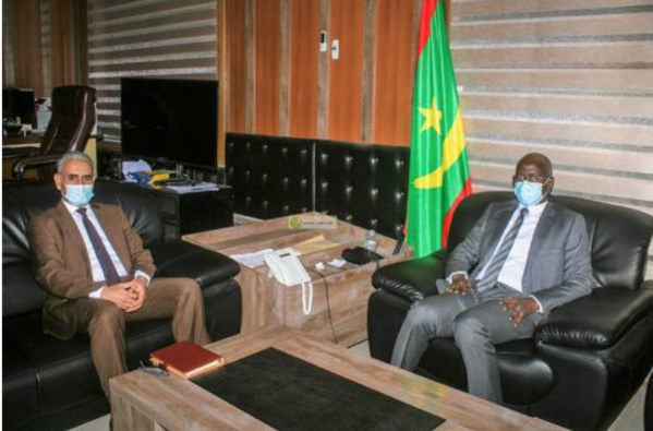 Le ministre de l'Intérieur reçoit l'ambassadeur de Libye