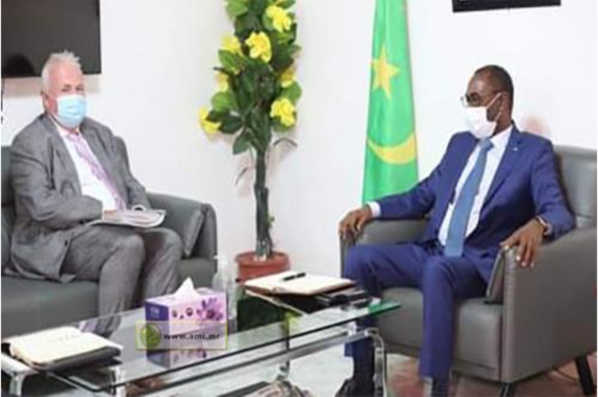 Le ministre de la Santé reçoit l’ambassadeur du Royaume-Uni Le ministre de la Santé reçoit l’ambassadeur du Royaume-Uni