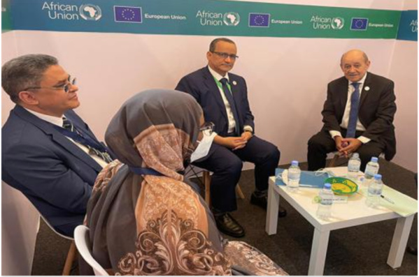 Le ministre des Affaires étrangères s’entretient avec son homologue français Le ministre des Affaires étrangères s’entretient avec son homologue français