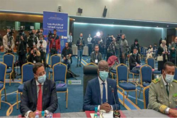 Les ministres mauritanien et algérien de l’intérieur président la 1ère réunion de la commission frontalière Les ministres mauritanien et algérien de l’intérieur président la 1ère réunion de la commission frontalière