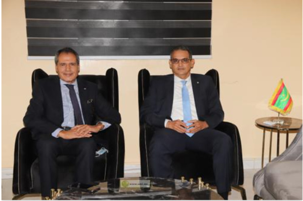 Le ministre de la Transition numérique s’entretient avec l’ambassadeur du Maroc Le ministre de la Transition numérique s’entretient avec l’ambassadeur du Maroc