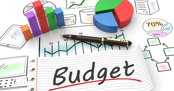 La commission des finances de l'Assemblée nationale discute le projet de loi de finances 2022 La commission des finances de l'Assemblée nationale discute le projet de loi de finances 2022