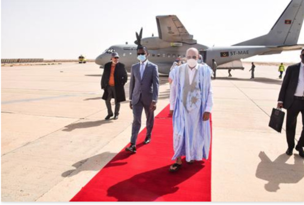 Retour du Président de la République Retour du Président de la République