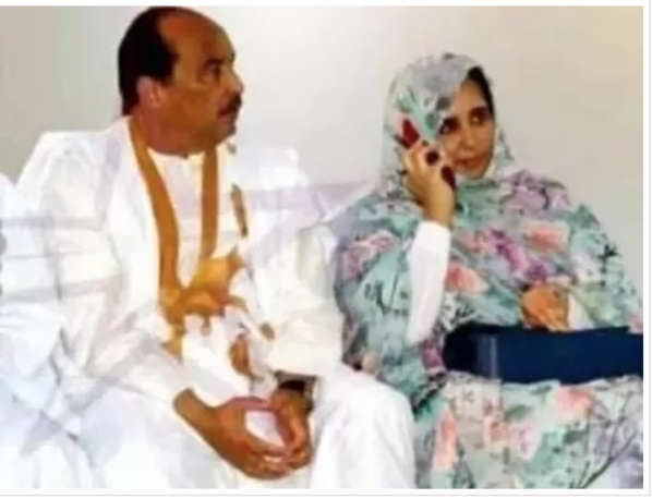 Asma Abdel Aziz rassure sur l’amélioration de l'état de santé de son père Asma Abdel Aziz rassure sur l’amélioration de l'état de santé de son père