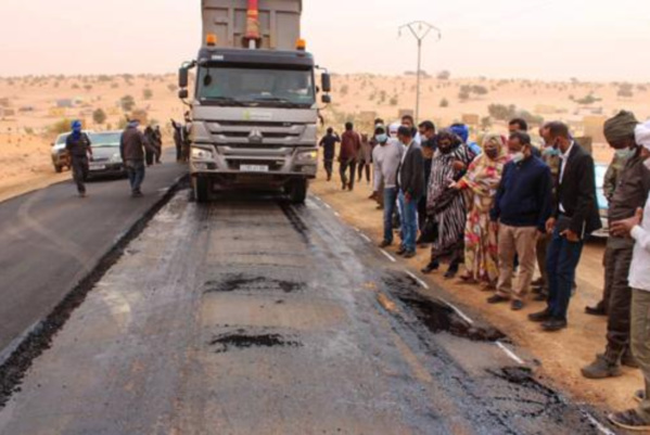 Le ministre de l’Équipement insiste sur la nécessité de l’accélération du rythme d’exécution des travaux et au respect des cahiers de charges Le ministre de l’Équipement insiste sur la nécessité de l’accélération du rythme d’exécution des travaux et au respect des cahiers de charges