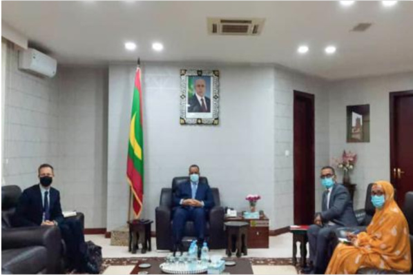 Le ministre des Affaires étrangère reçoit le chef de délégation de l'UE Le ministre des Affaires étrangère reçoit le chef de délégation de l'UE