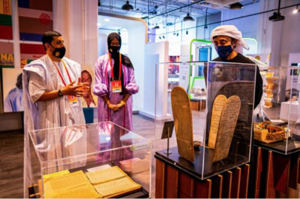 Le ministre des Affaires Étrangères émirati visite le pavillon mauritanien à "Expo 2020 Dubai"