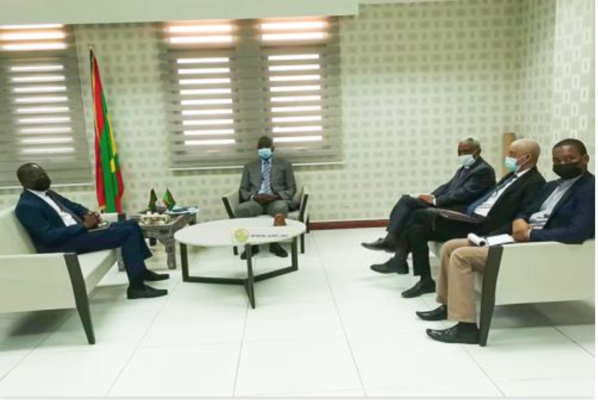 Le ministre des Affaires économiques s’entretient avec le secrétaire exécutif de du G5Sahel Le ministre des Affaires économiques s’entretient avec le secrétaire exécutif de du G5Sahel