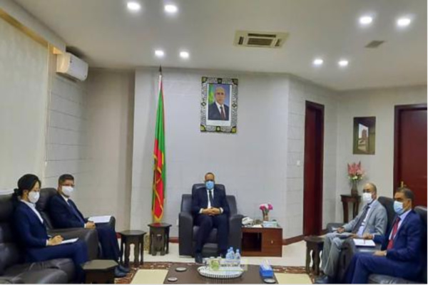 Le ministre des Affaires étrangères s’entretient avec l’ambassadeur de Chine Le ministre des Affaires étrangères s’entretient avec l’ambassadeur de Chine