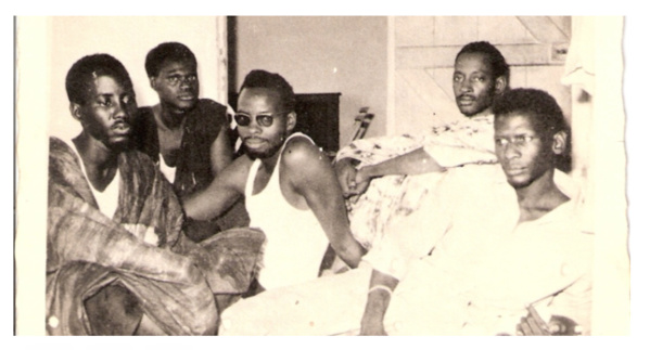 Le 11 février 1966, arrestations des auteurs d'un texte de référence : le Manifeste des 19 Le 11 février 1966, arrestations des auteurs d'un texte de référence : le Manifeste des 19