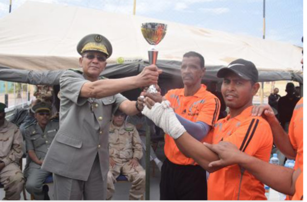La fanfare militaire remporte le trophée de la coupe du tournoi militaire de volley-ball La fanfare militaire remporte le trophée de la coupe du tournoi militaire de volley-ball