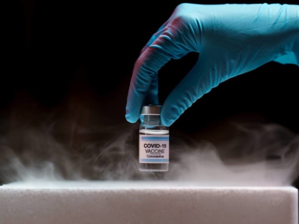 Réception des équipements de de refroidissement et de conservation des vaccins Covid-19 Réception des équipements de de refroidissement et de conservation des vaccins Covid-19