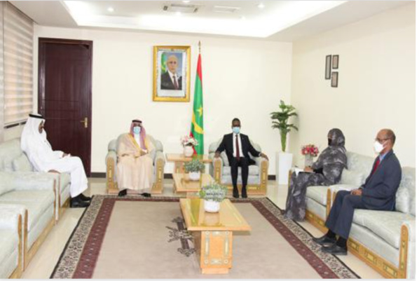 Le Premier ministre reçoit l'ambassadeur d'Arabie Saoudite Le Premier ministre reçoit l'ambassadeur d'Arabie Saoudite