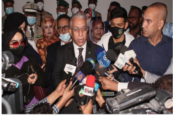 Le porte-parole du gouvernement accueille des étudiants rapatriés d’Ukraine Le porte-parole du gouvernement accueille des étudiants rapatriés d’Ukraine